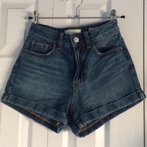 PacSun Mom Short